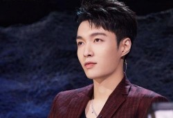 圈内人爆料男明星有哪些,圈内人爆料，男明星那些不为人知的秘密