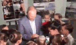 俄罗斯舅舅爆料视频,俄罗斯舅舅爆料视频内容大揭秘