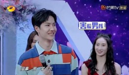 两个娱乐吃瓜博主叫什么,揭秘两位热门吃瓜博主背后的故事